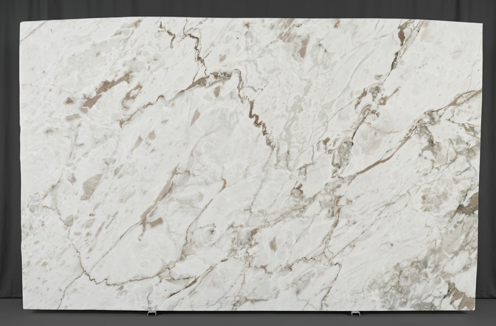 Calacatta Namibia Slab
