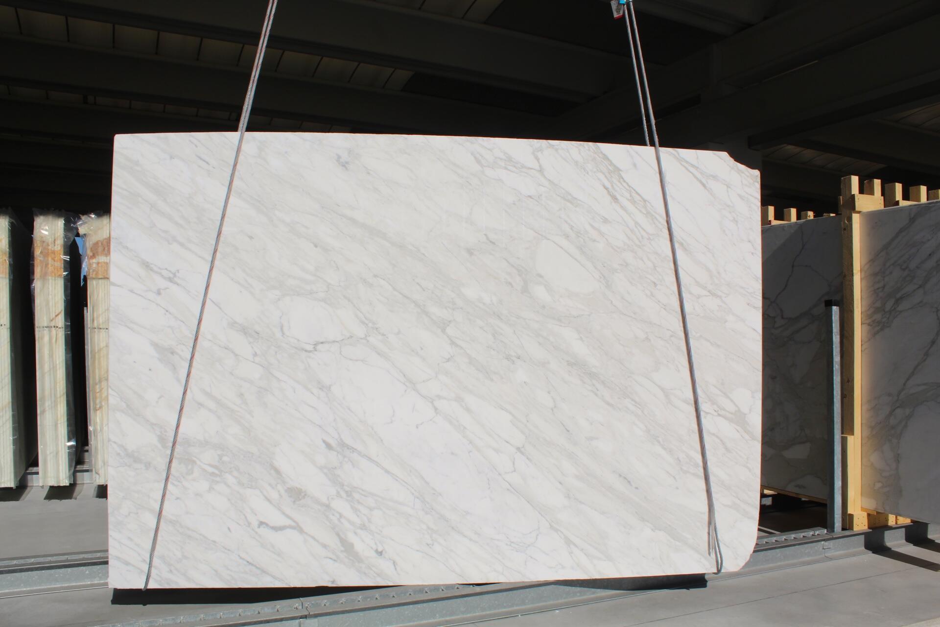 Calacatta Gold Premium Slab