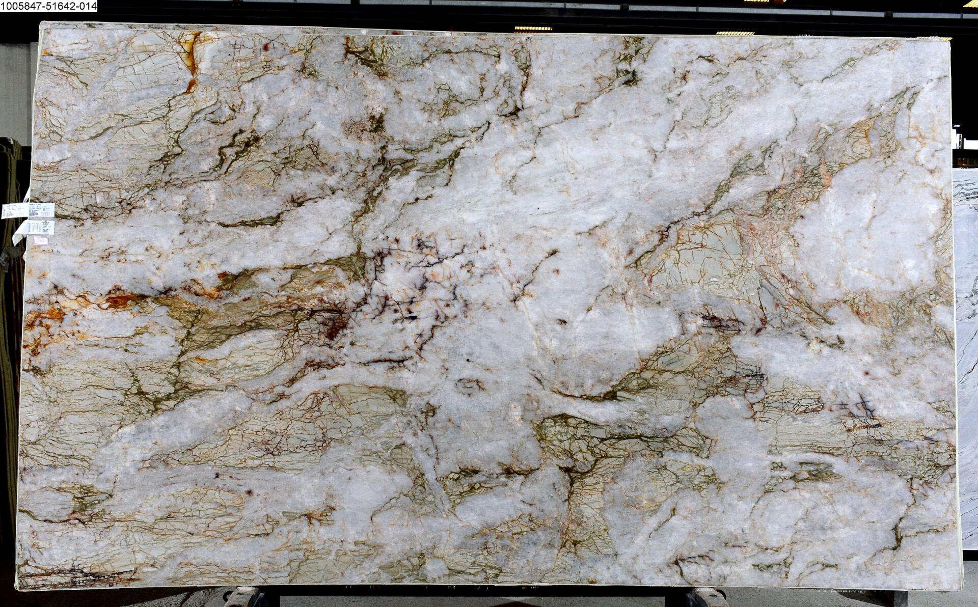 Montreux Quartzite 2cm Slab
