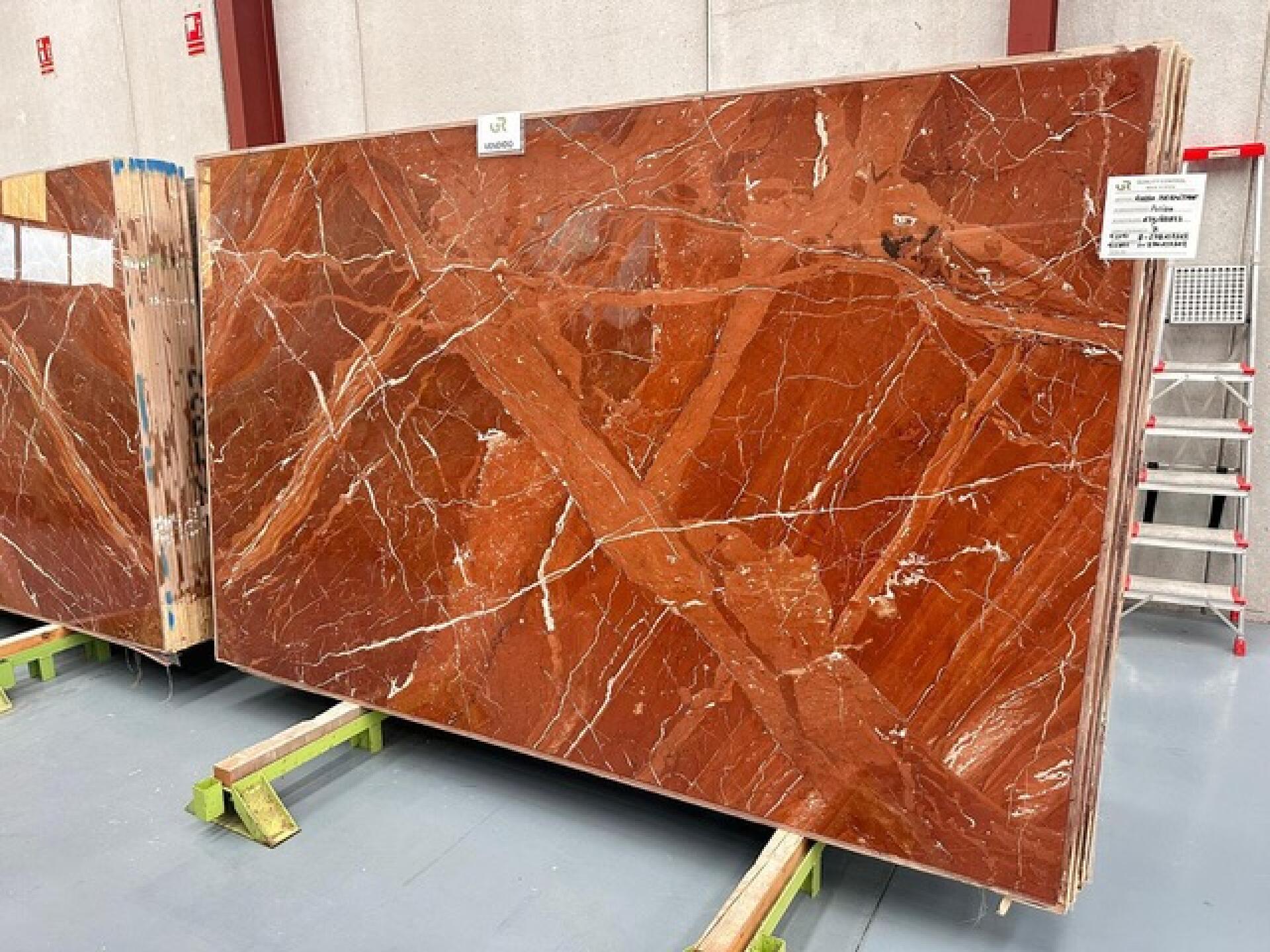 Rosso Fantastico Slab