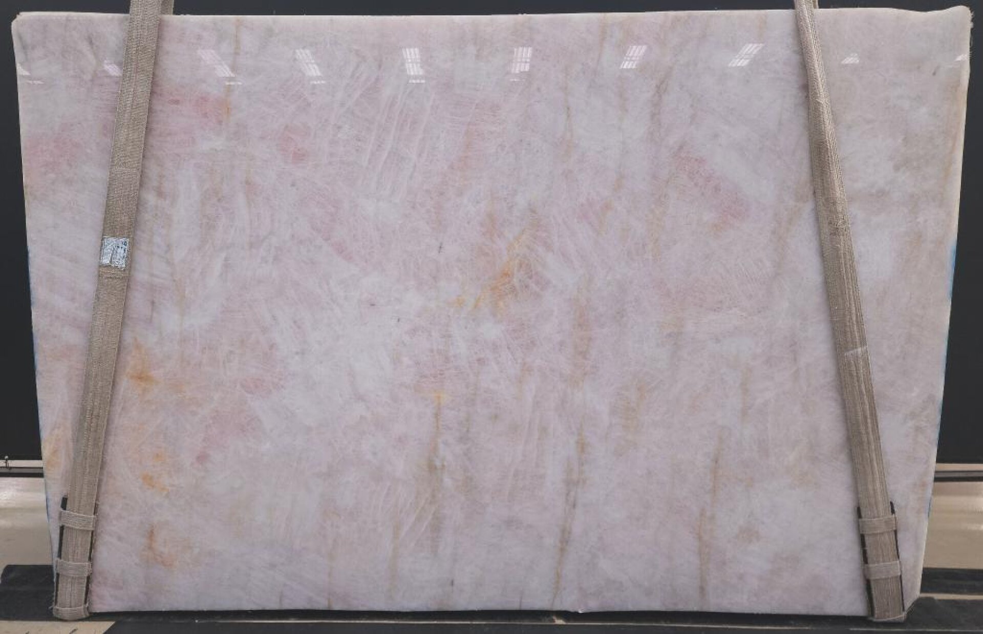 Rosa Cristallo Slab