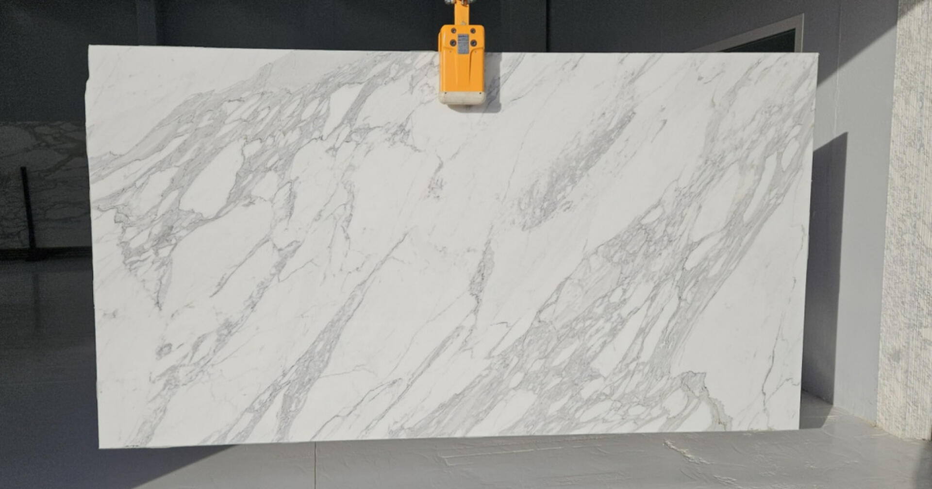 Calacatta Gold Premium Slab
