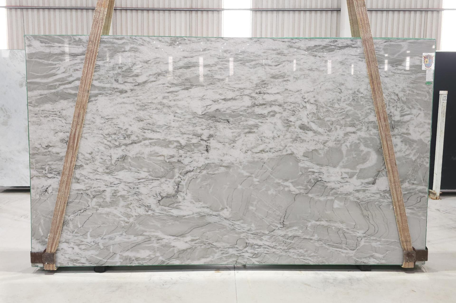 Crystal Nuage Slab