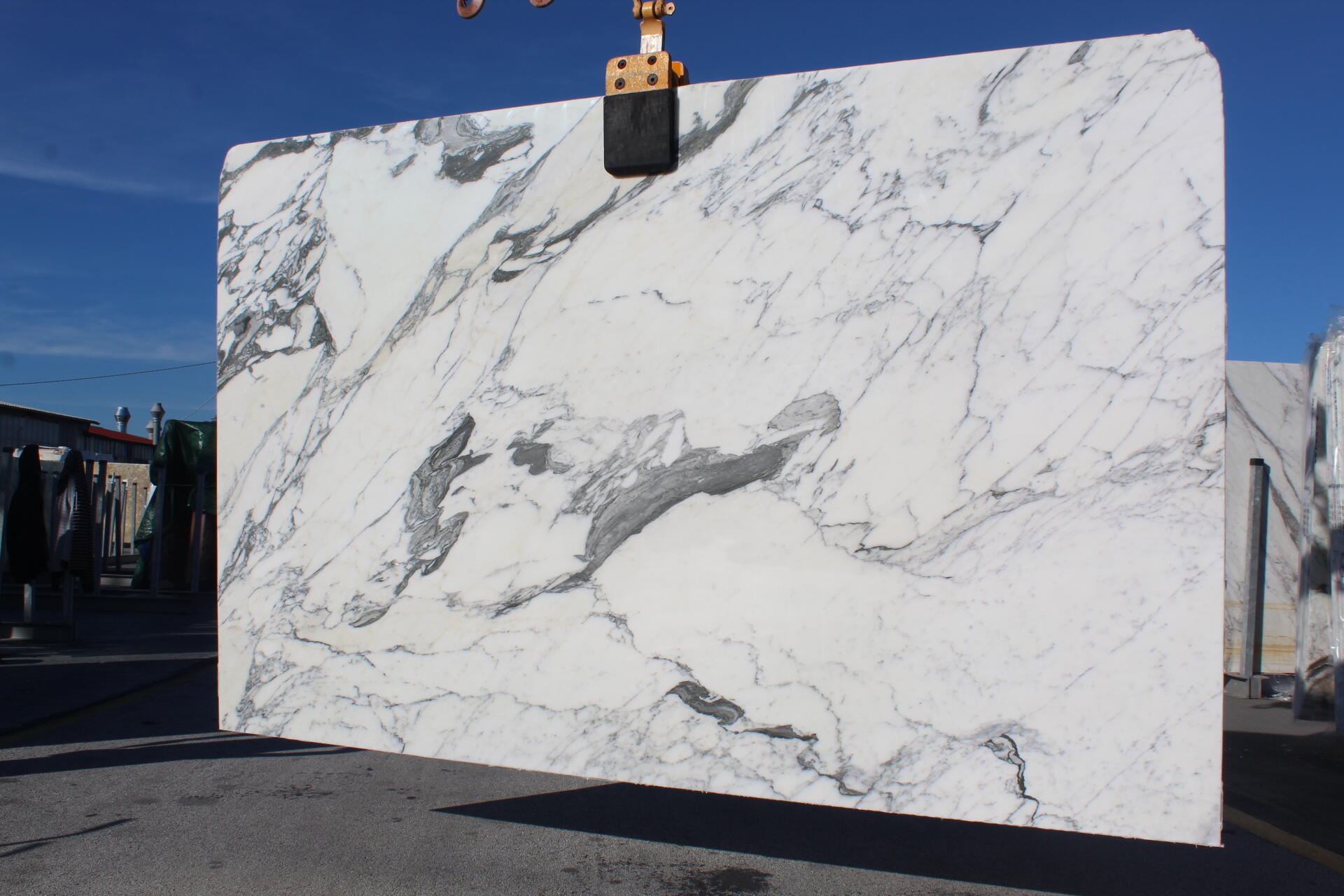 Statuario Corchia 2cm Slab