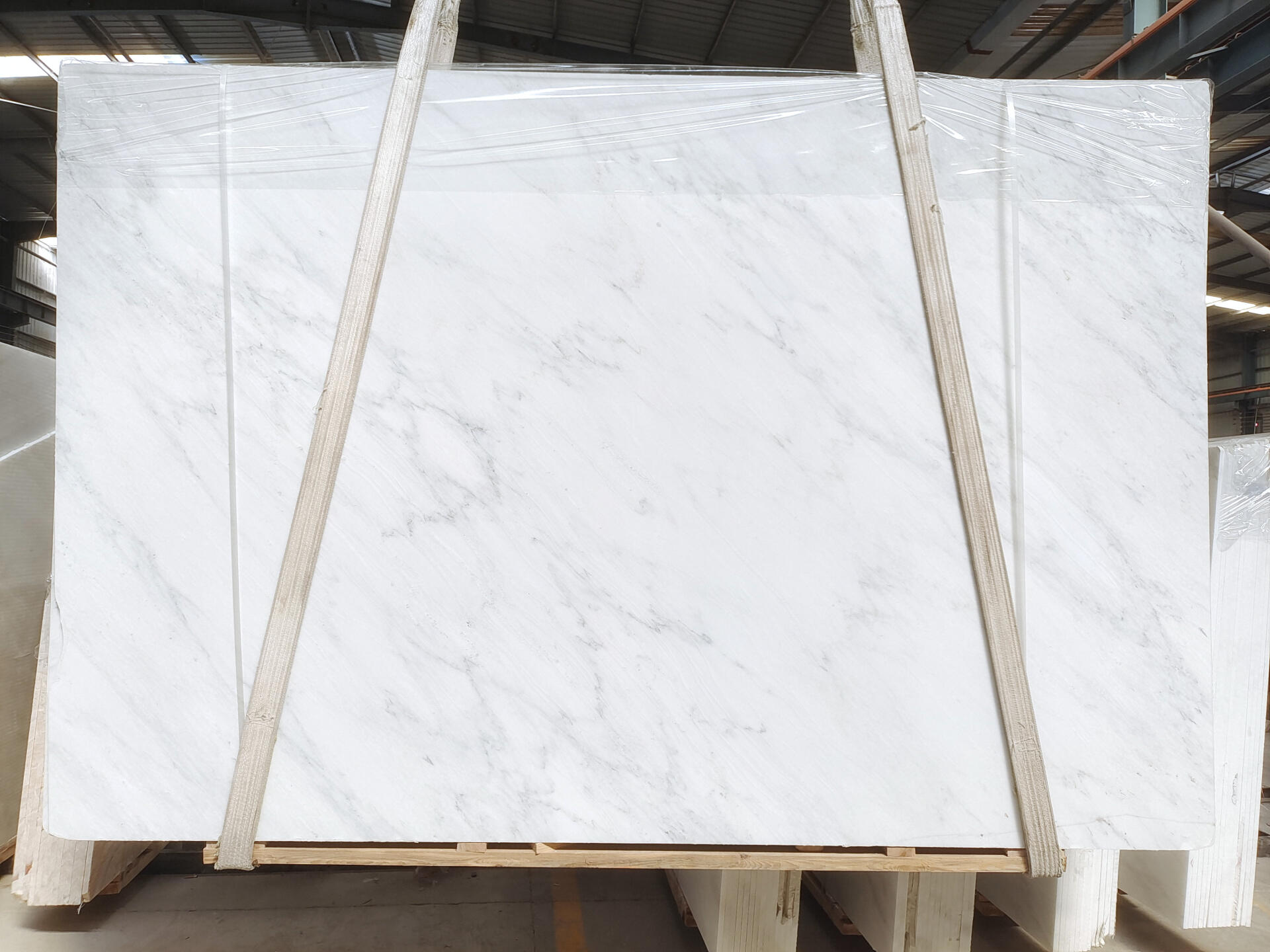 Calacatta Bella Slab