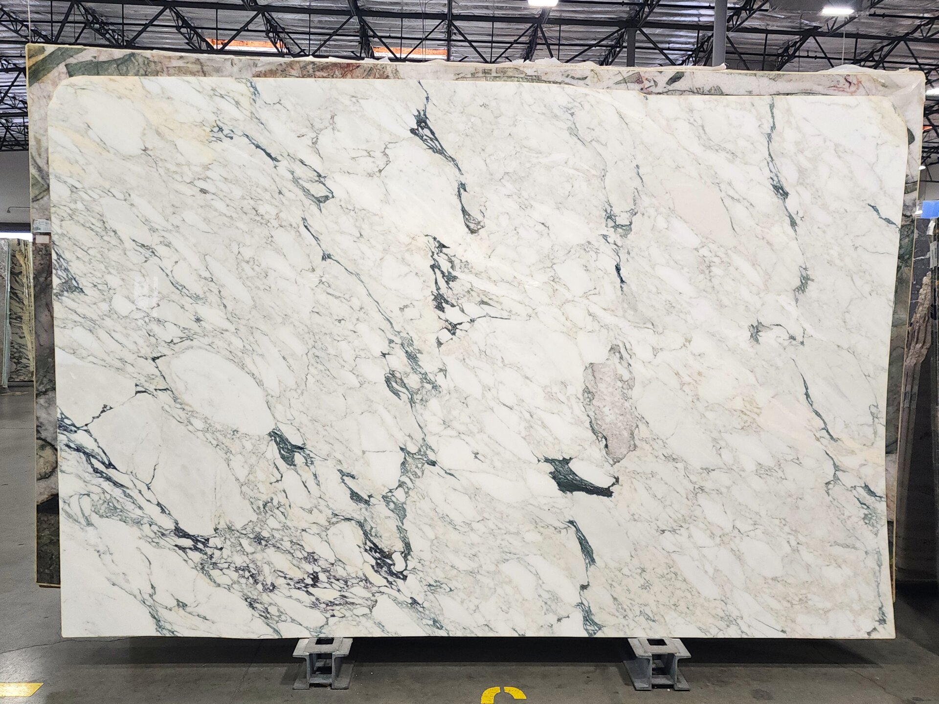 Calacatta Monet Extra 2cm Slab