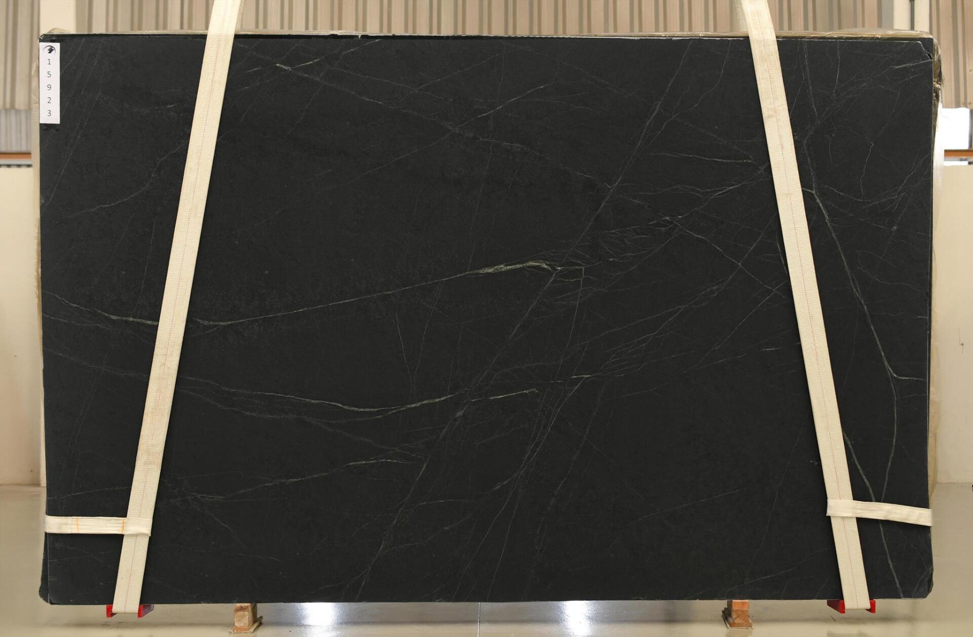 Saratoga Black 1st Choice 2cm Slab