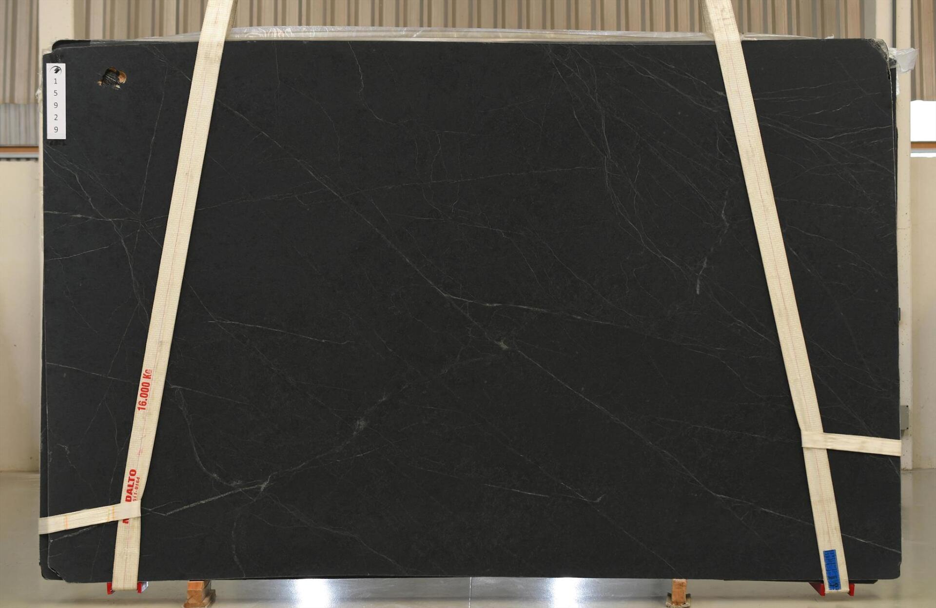 Saratoga Black Slab