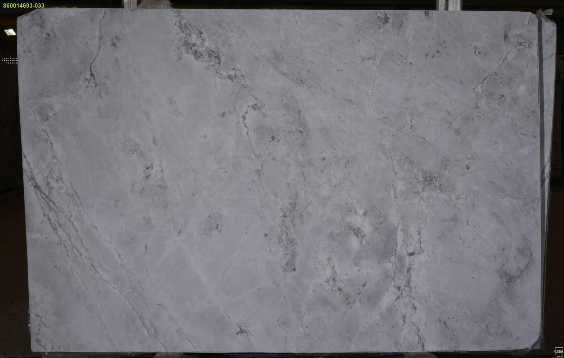 Super White 1st Choice 2cm* Slab