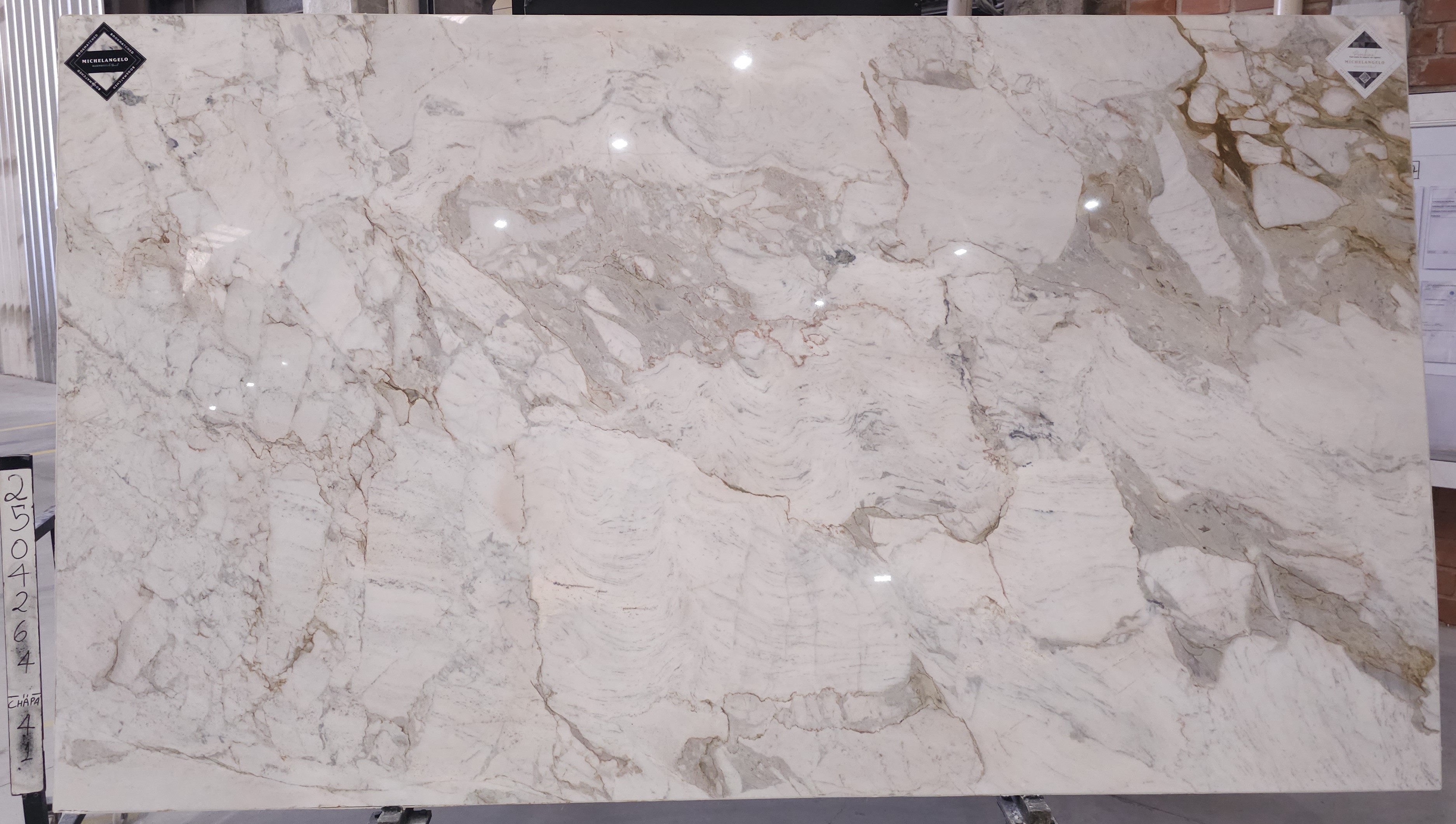 Calacatta Chiara Polished Finish 2cm additional photo