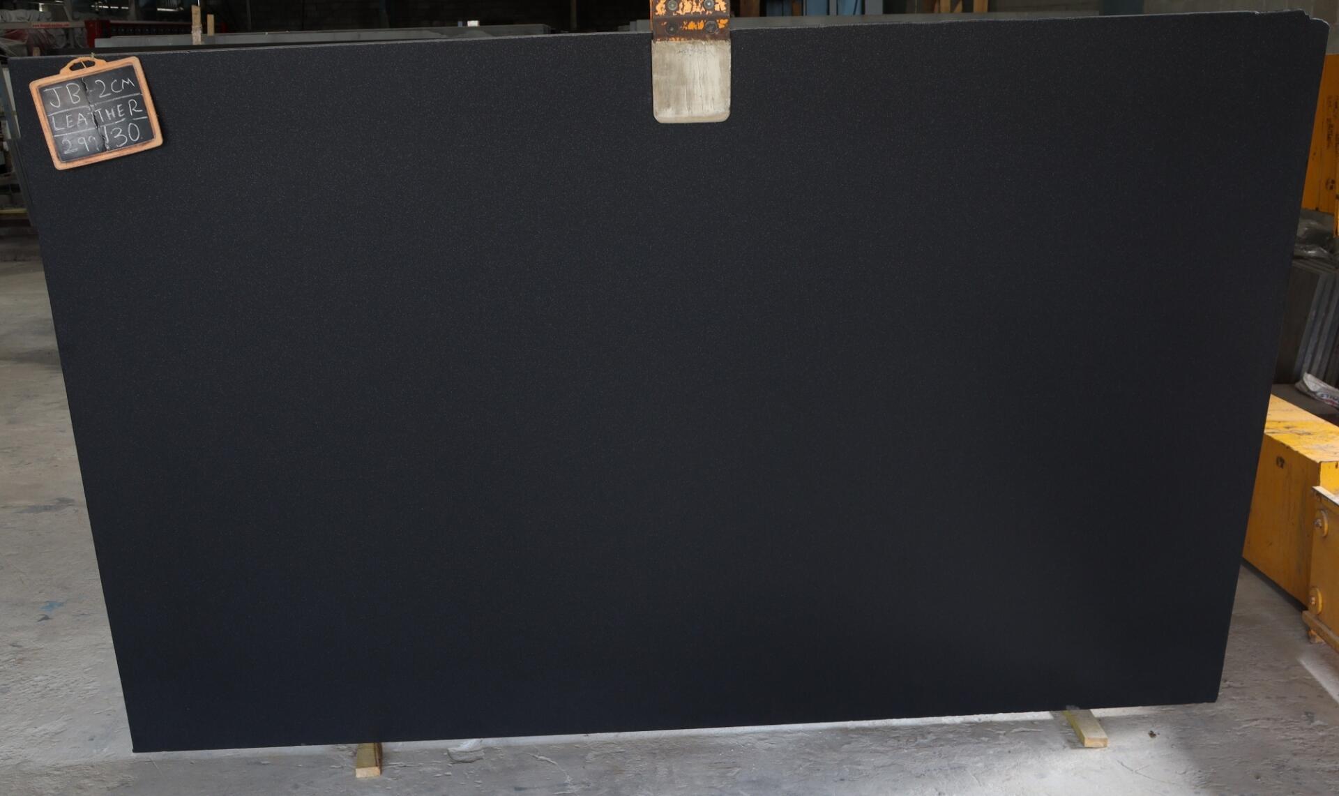 Absolute Black Honed/Leather 2cm Slab