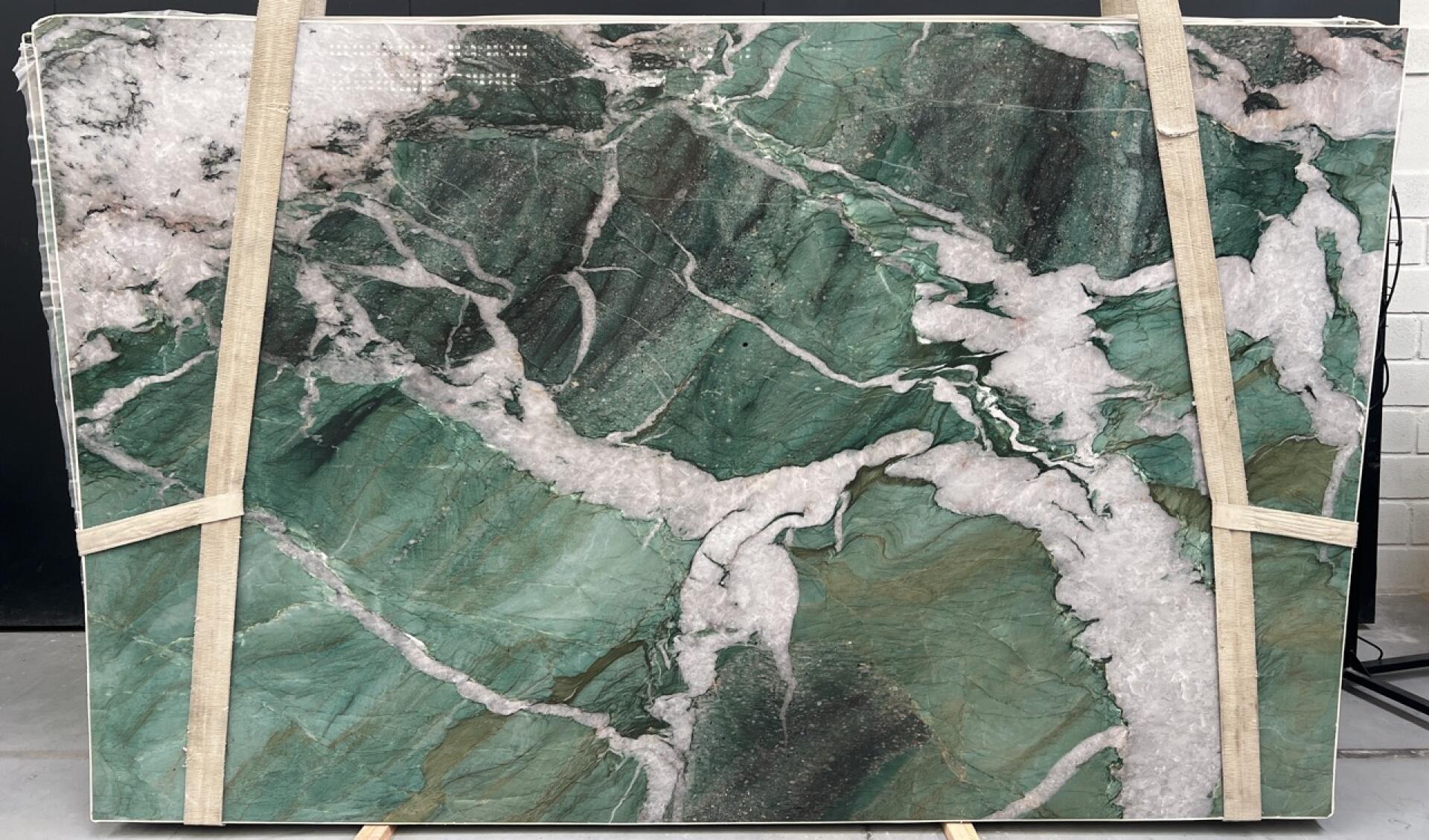 Botanic Crystal 1st Choice 2cm Slab