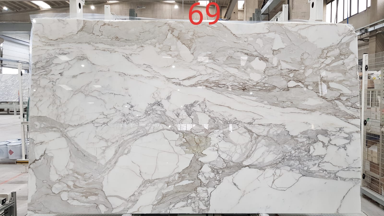 Calacatta Gold Premium Polished 2cm Slab
