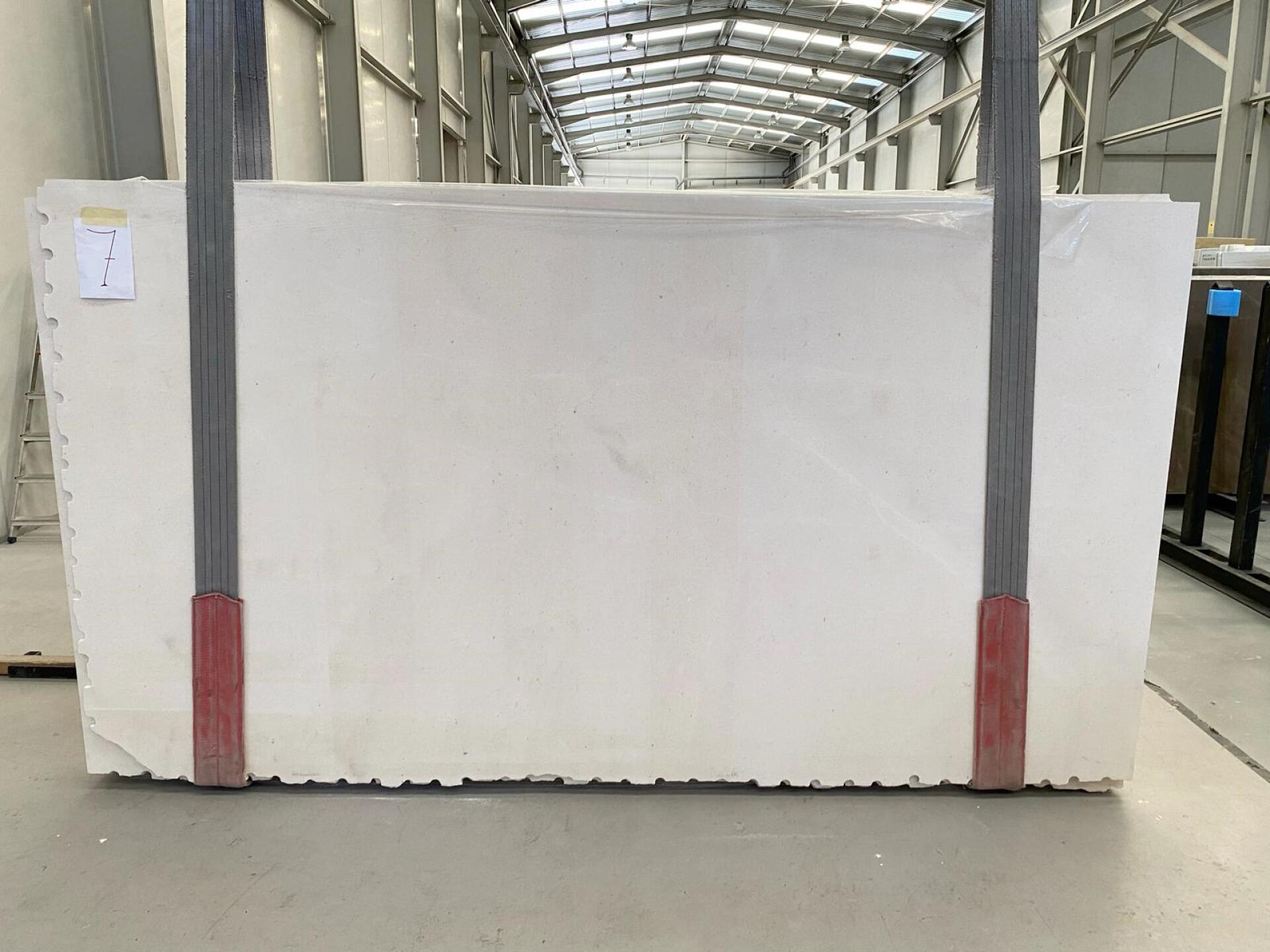 Crema Europa Honed  2cm Slab