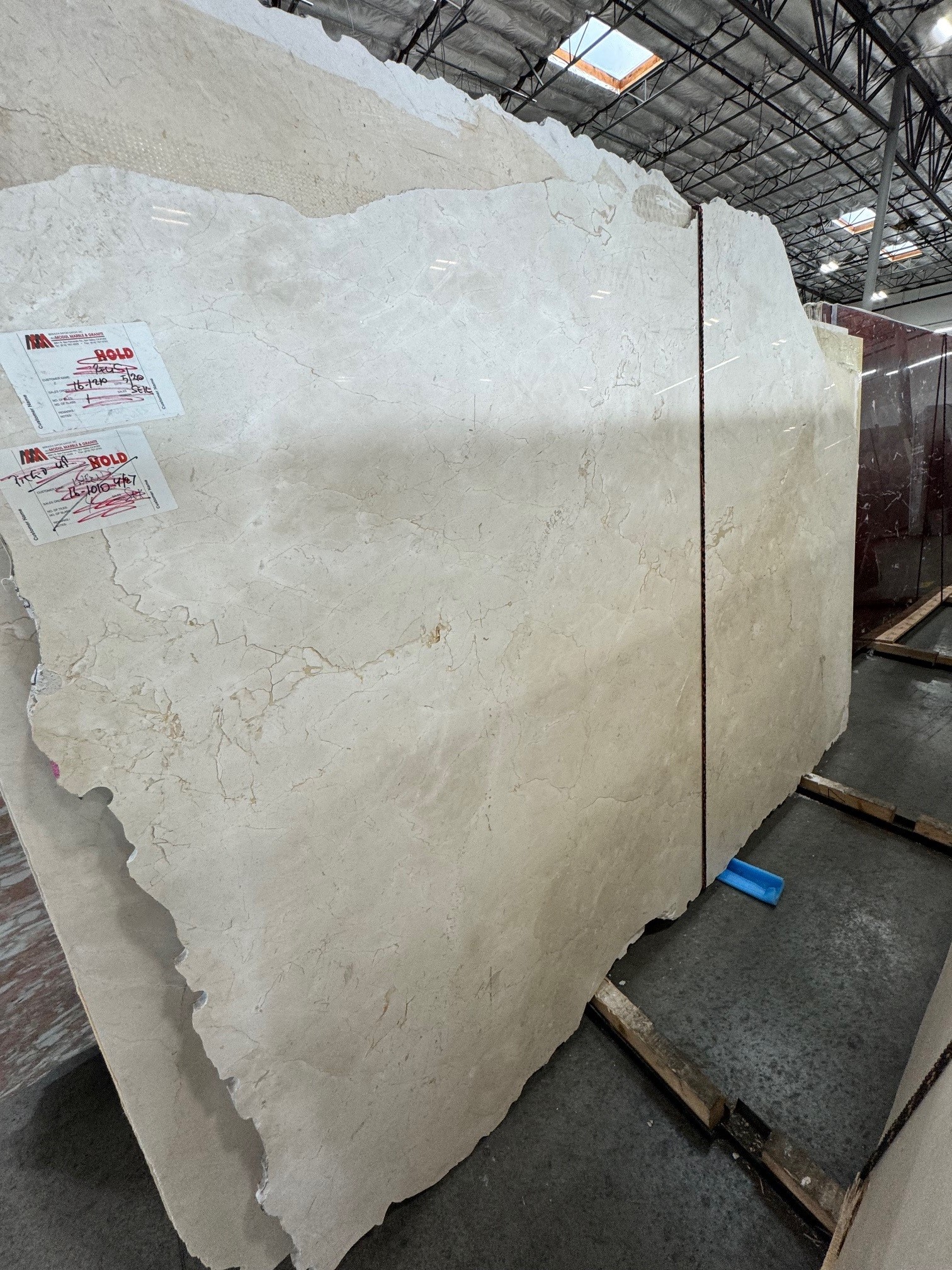 Crema Marfil Slab 2cm Slab