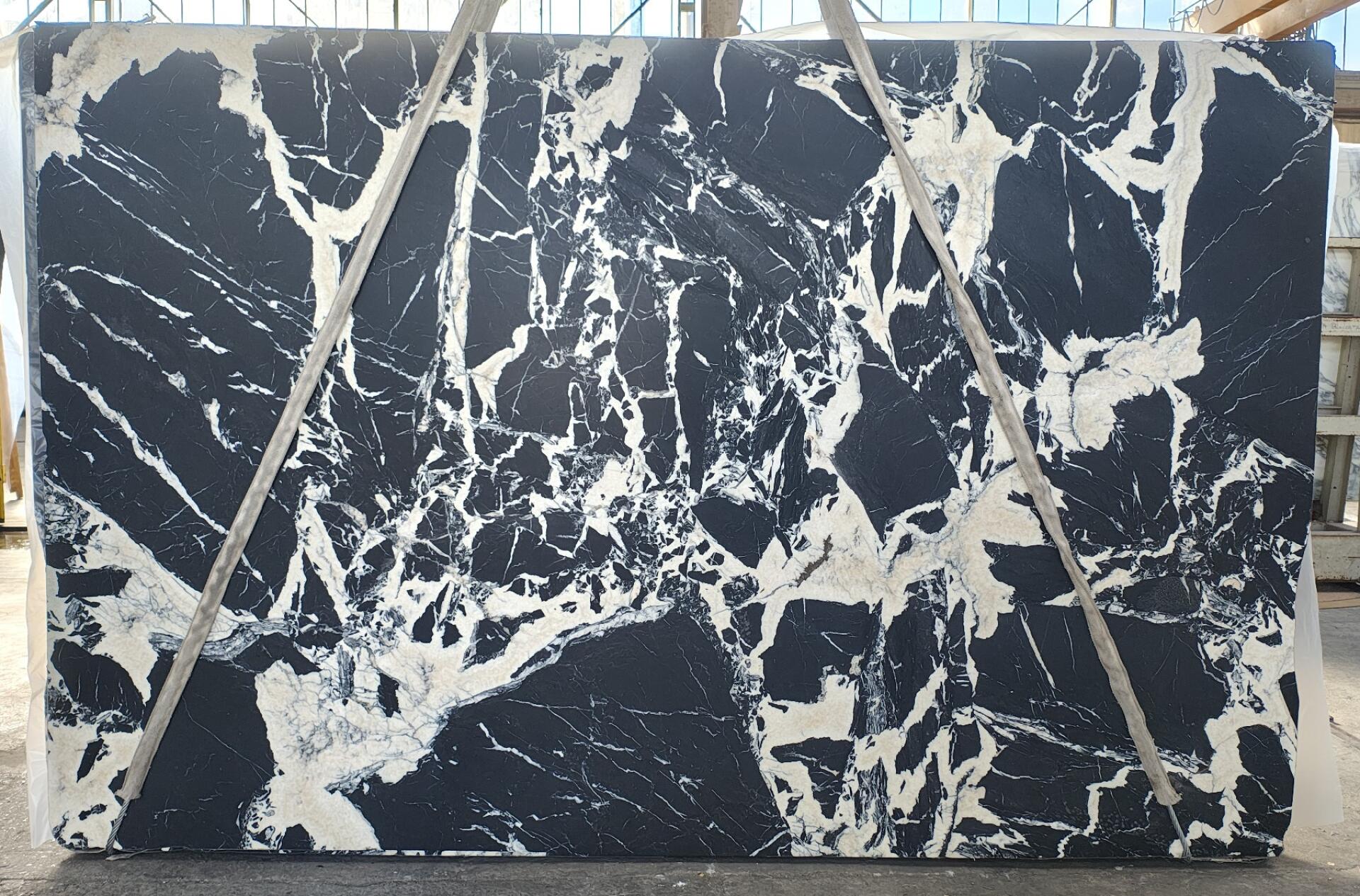 Grand Antique Honed 2Cm Slab