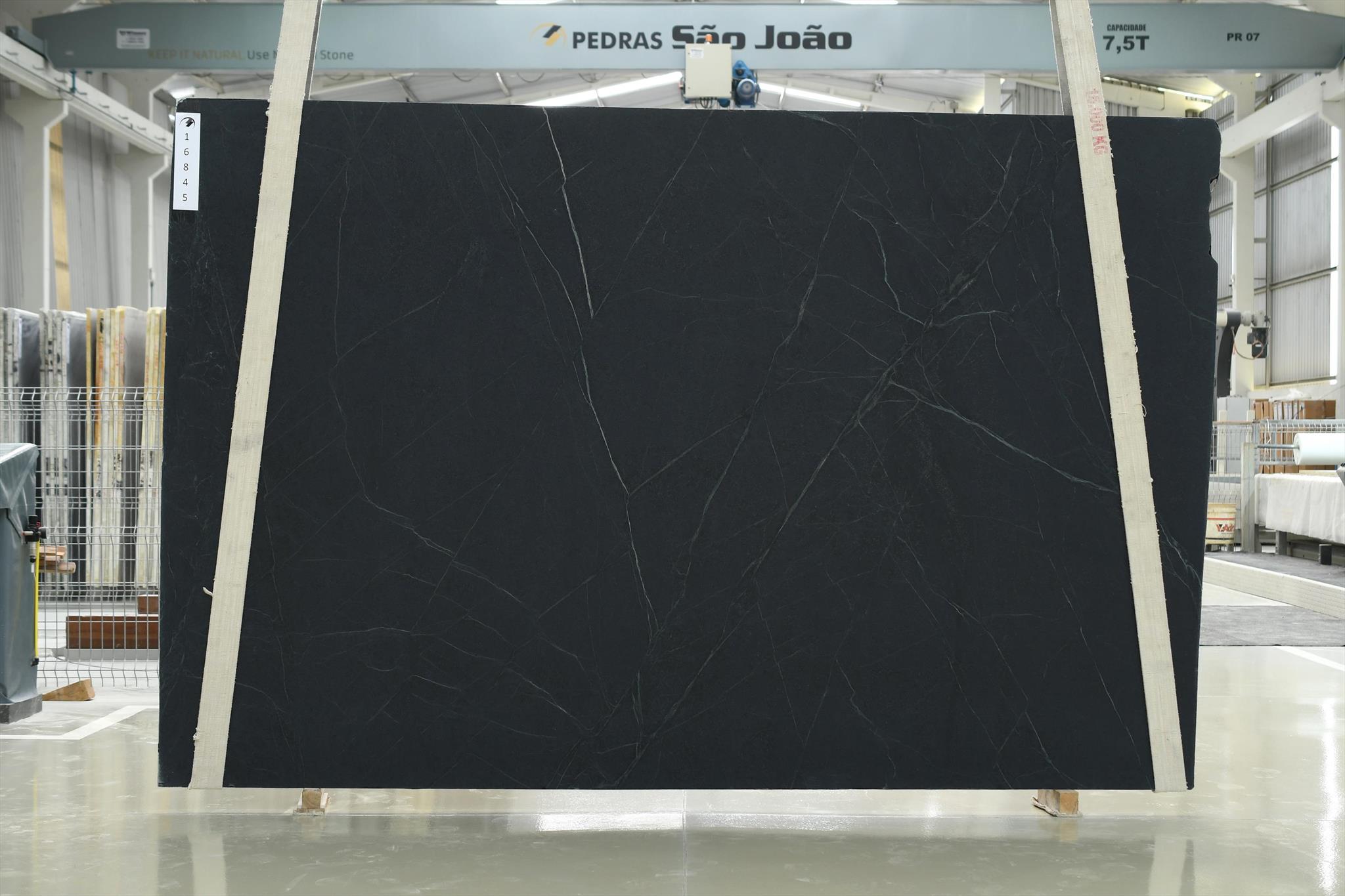 Saratoga Black 1st Choice 3cm Slab