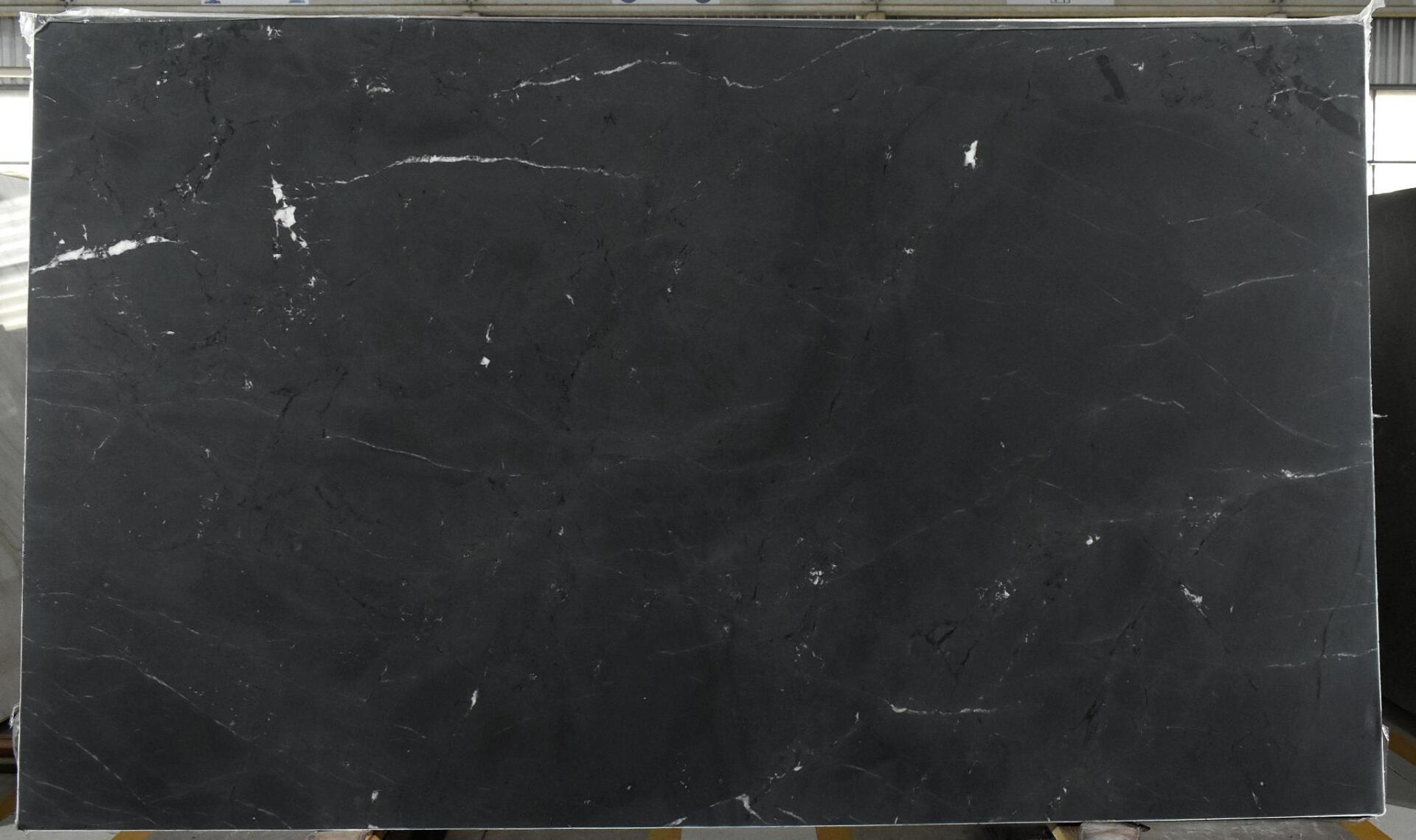 Saratoga Quartzite Honed 2cm Slab