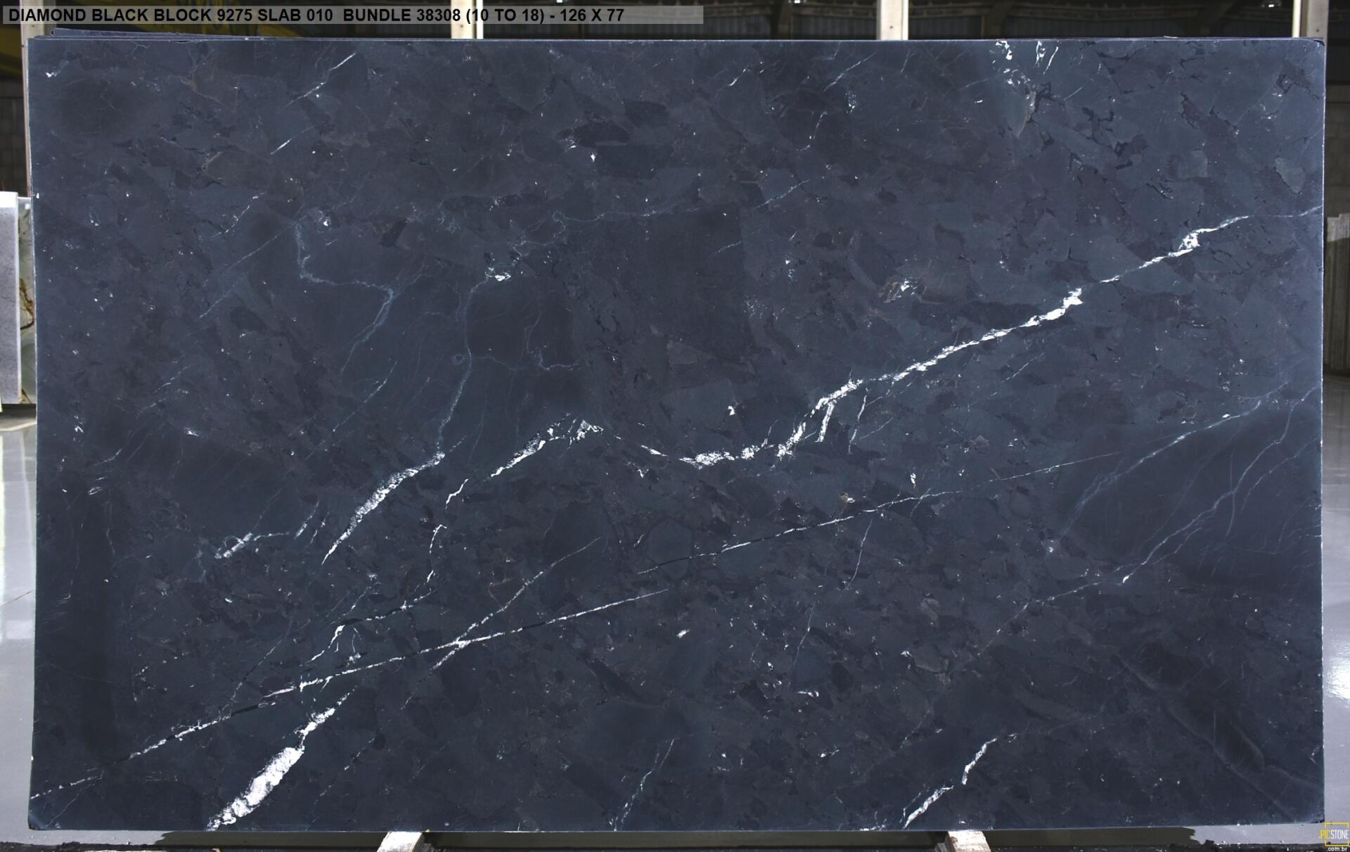Saratoga Quartzite Leather 2cm Slab