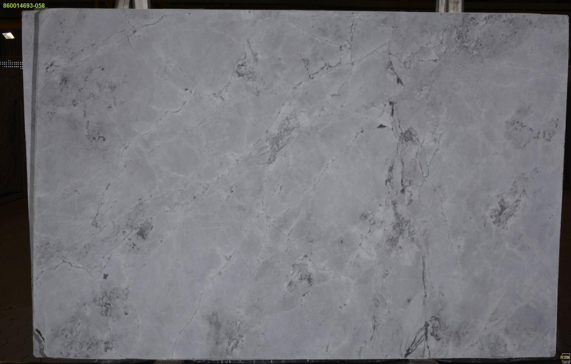 Super White 1st Choice 2cm* Slab