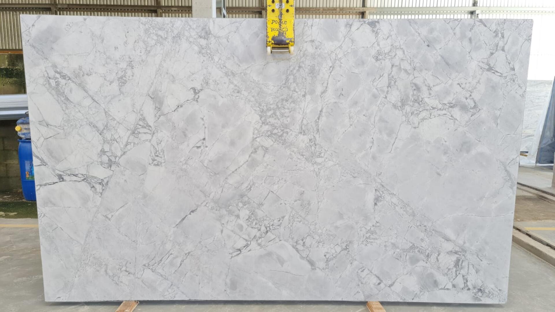 Super White Honed 2cm Slab