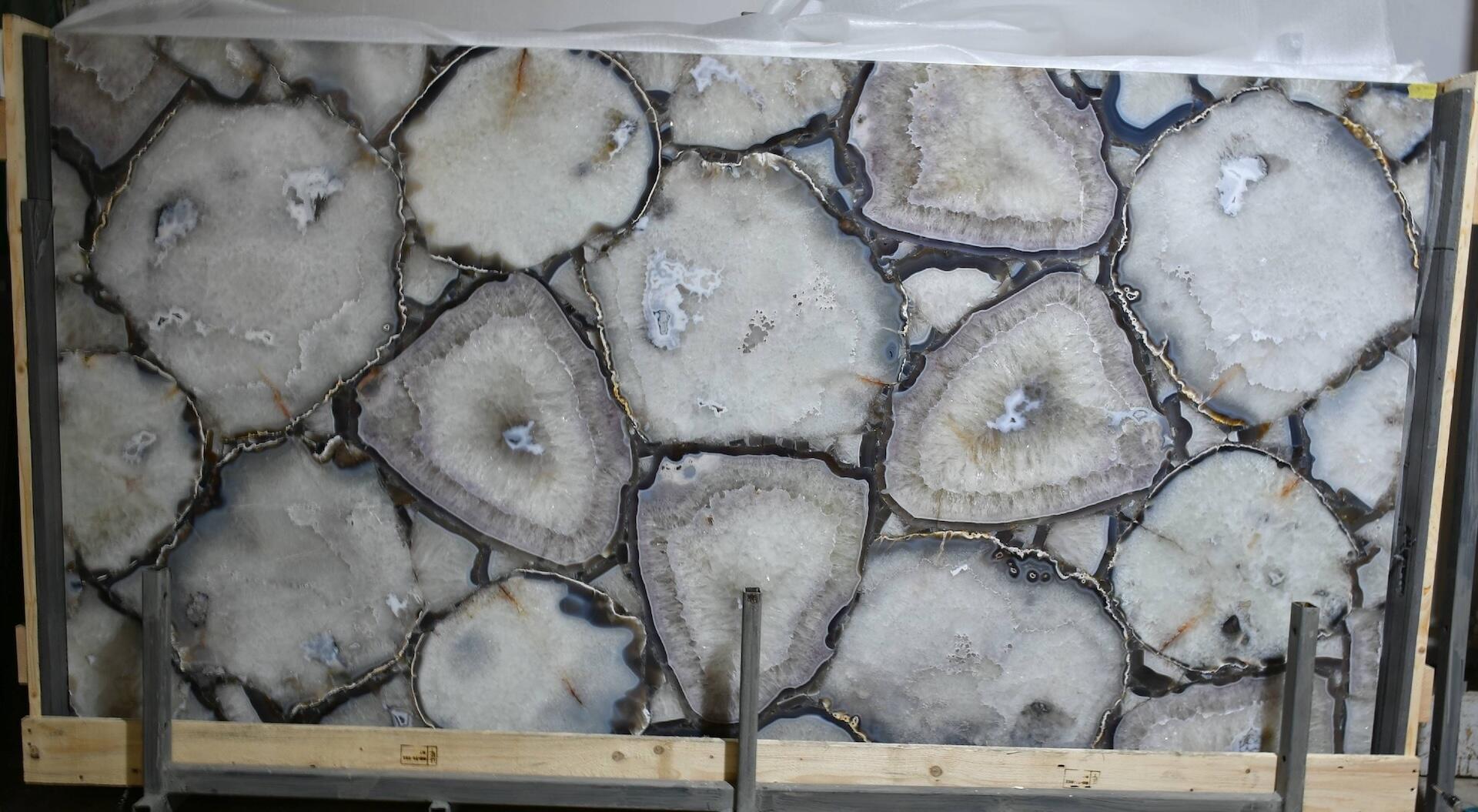 Thera Titan Agate 2cm Slab