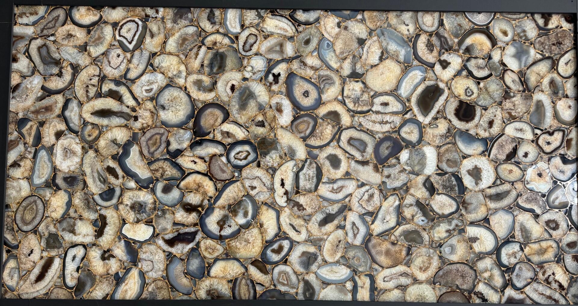 Umbra Light with Gold Agate 2cm Slab