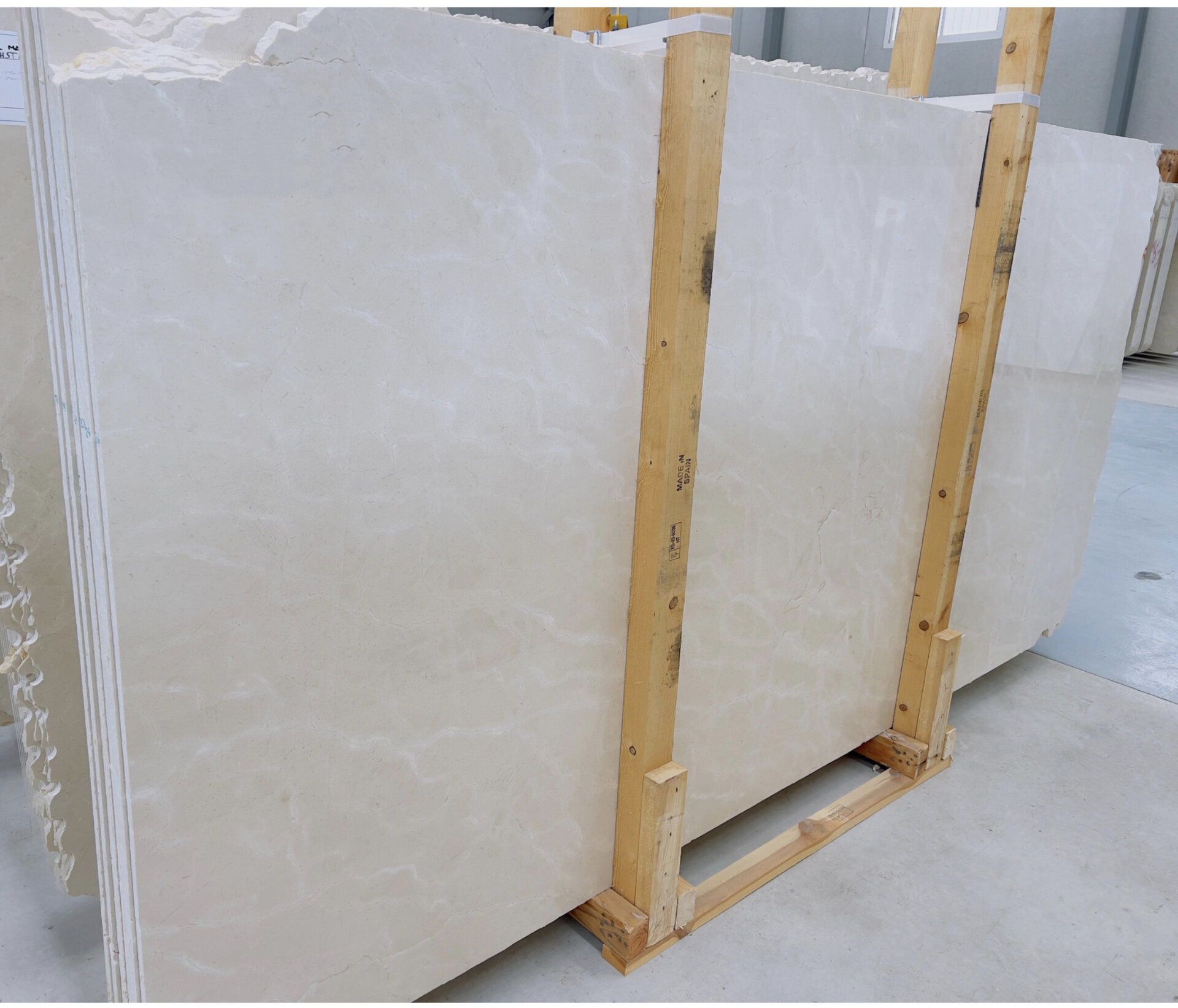 Crema Marfil Slab