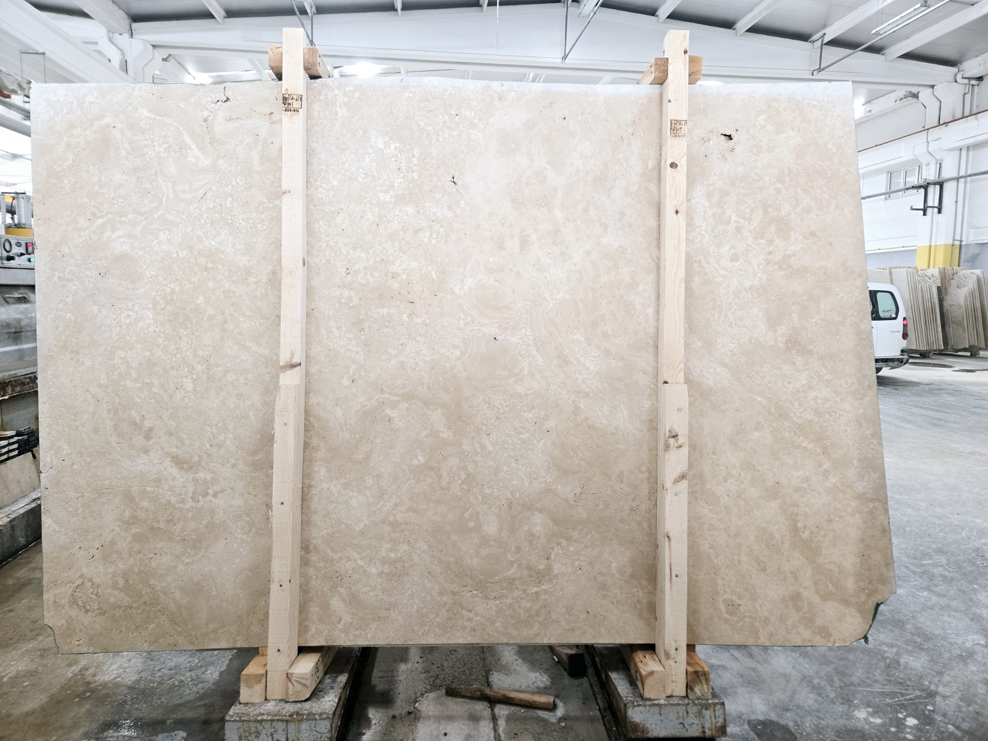 Roman Travertine Light Cross Cut Dual Finish 2CM Slab