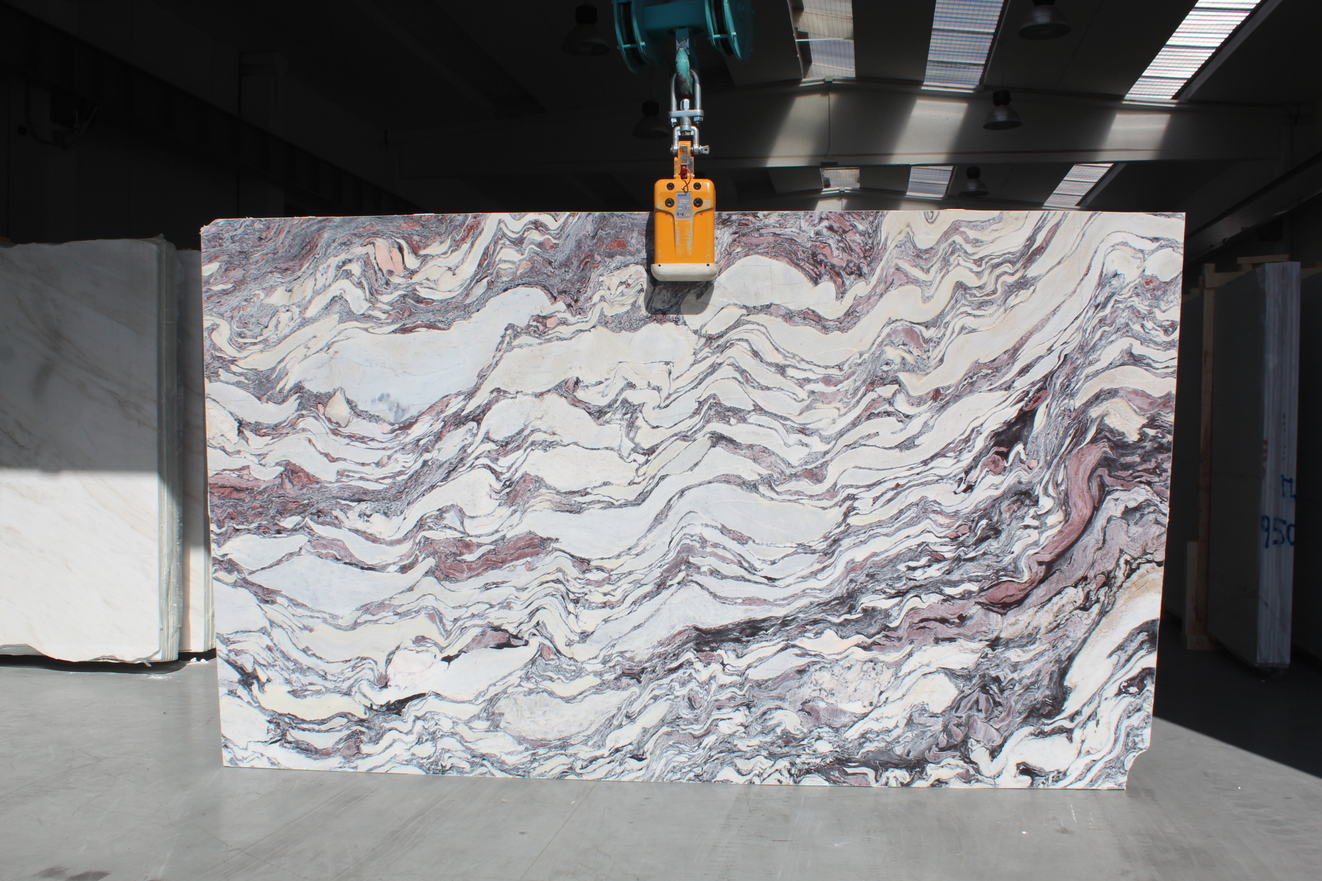 Calacatta Arni Polished Finish 2cm Slab
