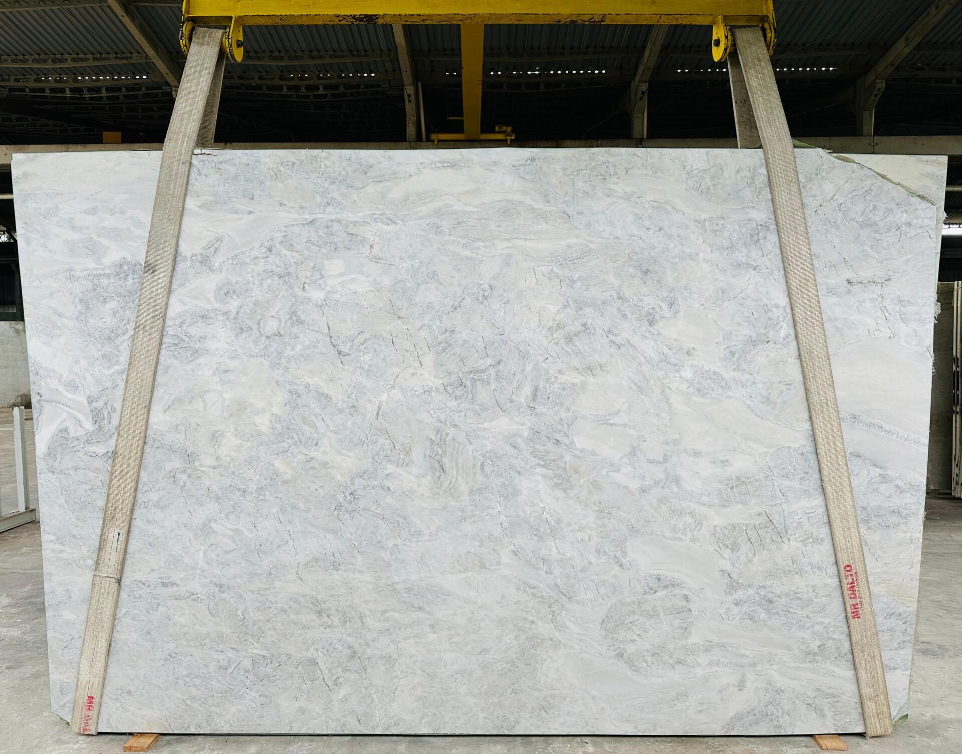 Bianco Serena Slab