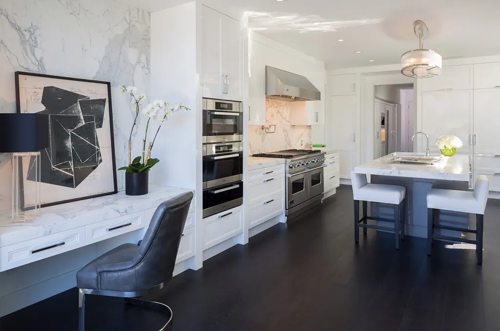 White Marble Kitchen by Modul Marble