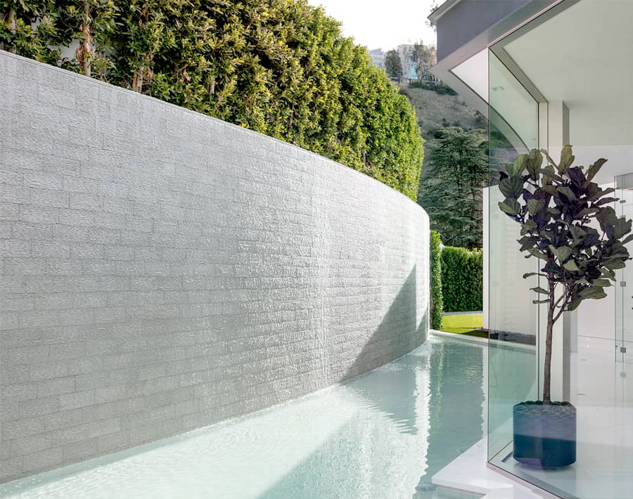 Como Gray Tile - Outdoor Installation
