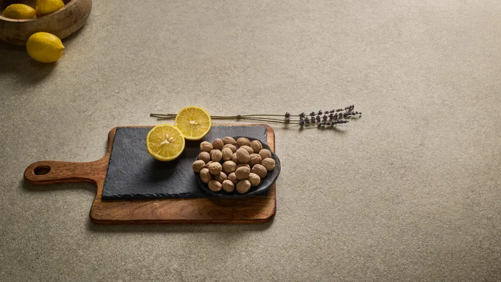 Provençale by Infinity Surfaces