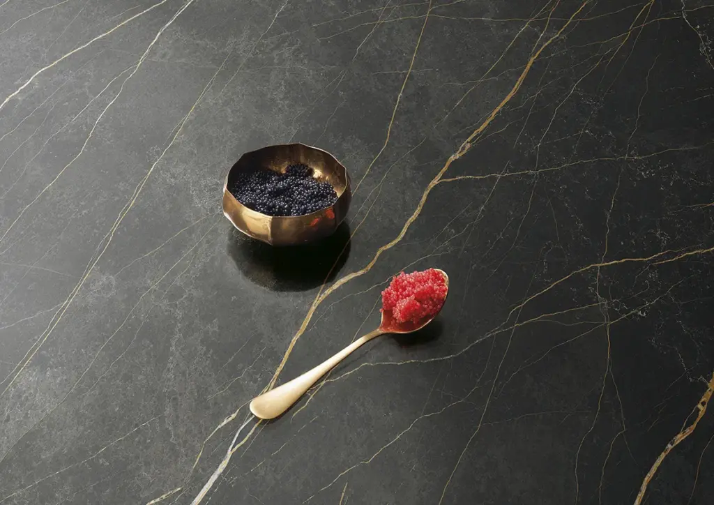 Royal by Infinity Surfaces